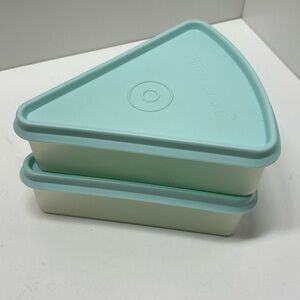 Set of 2 vintage Tupperware pie slice keepers 269-16 with mint green lids 268-15